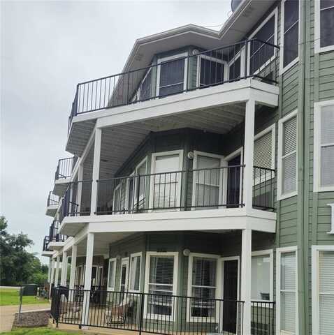 2164 Tanglewood Boulevard, Pottsboro, TX 75076