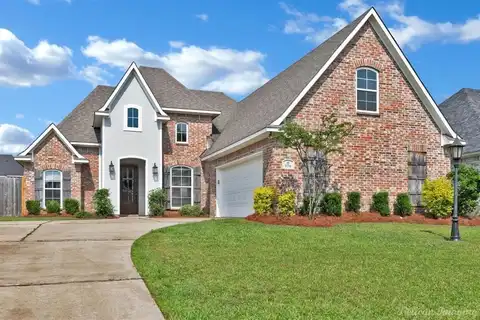 676 Lessie Drive, Stonewall, LA 71078