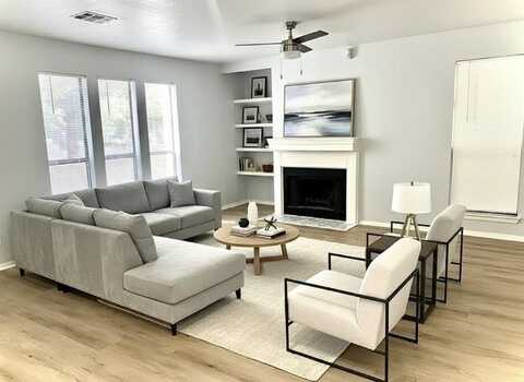 9601 Walnut Street, Dallas, TX 75243