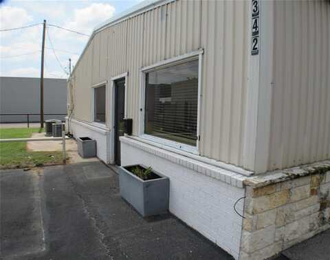 1342 E US Highway 377, Granbury, TX 76048