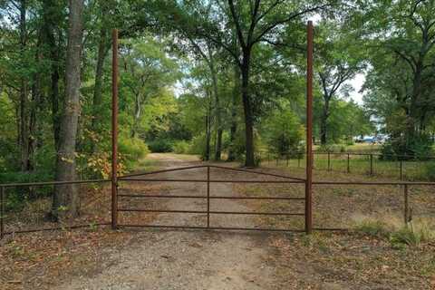 1234 County Road 1450, Bonham, TX 75418