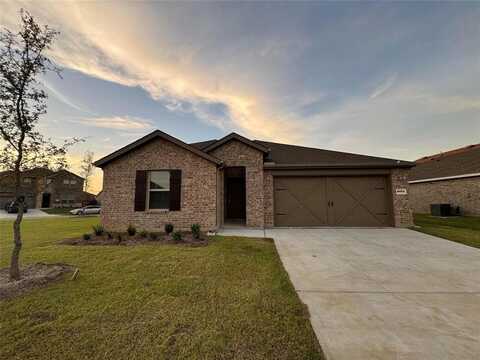 6025 Stuart Drive, Aubrey, TX 76227