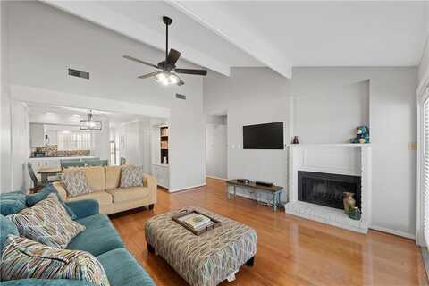 2905 Lake Shore Drive, Waco, TX 76708