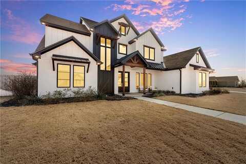 612 Lindsay Lane, Robinson, TX 76706