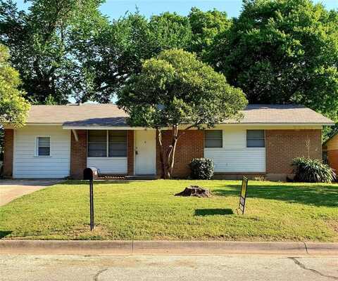 605 Pershing Drive, Denton, TX 76209
