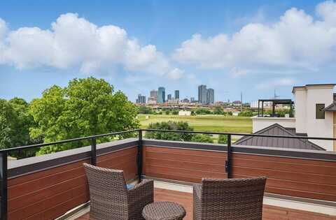 461 Rayner Avenue, Fort Worth, TX 76111
