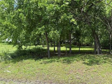 602 W 3rd Street, Bonham, TX 75418