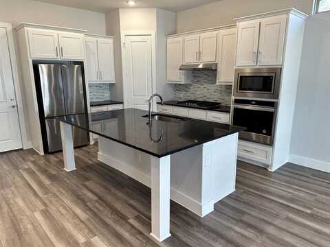 8105 Radnor Road, Dallas, TX 75231