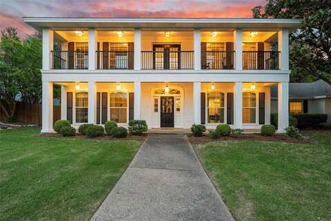 13708 Riverview Drive, Woodway, TX 76712