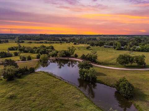 879 Palmyra Road, Palmer, TX 75165