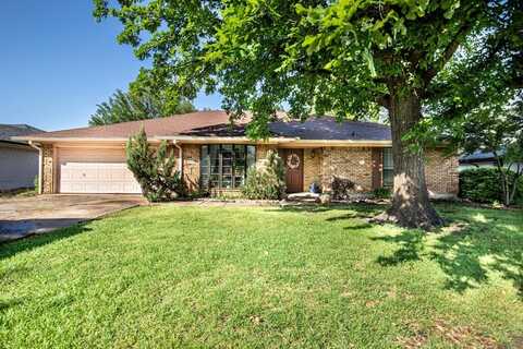 4100 Alava Drive, Fort Worth, TX 76133