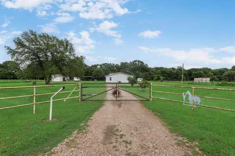 2209 Hare Lane, Greenville, TX 75402