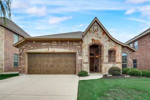1325 Realoaks Drive, Fort Worth, TX 76131
