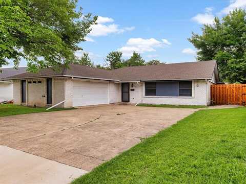 424 Woodmere Drive, Garland, TX 75043