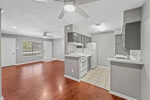 2350 Bering Drive 116, Houston, TX 77057