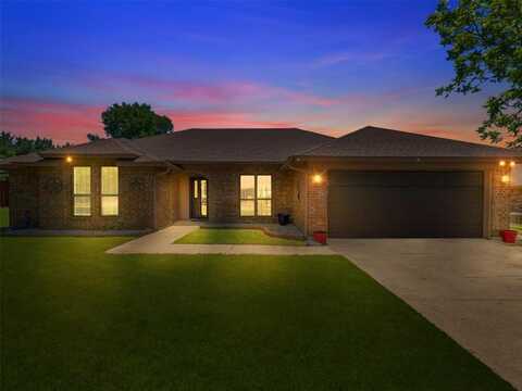3804 Chestnut Street, Fort Worth, TX 76137