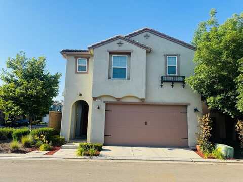 3673 Artistry Way, Clovis, CA 93619