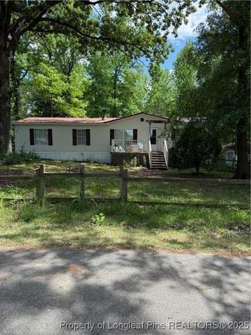 431 Smith Street, Vass, NC 28394