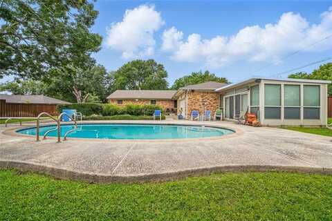 4548 Ivy Drive, Mesquite, TX 75150