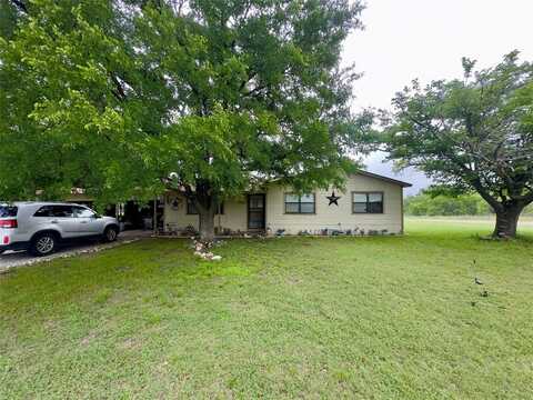 700 Highway 2247, Comanche, TX 76442
