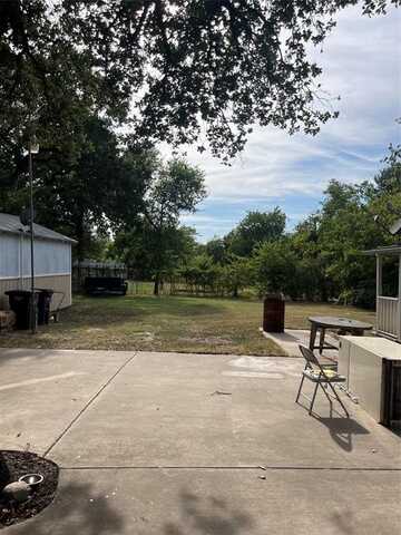 1812 Arch Street, Fort Worth, TX 76105
