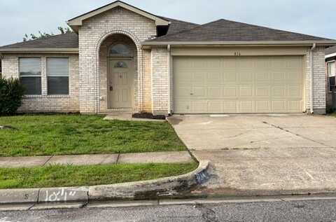 816 Wilmor Court, Arlington, TX 76018