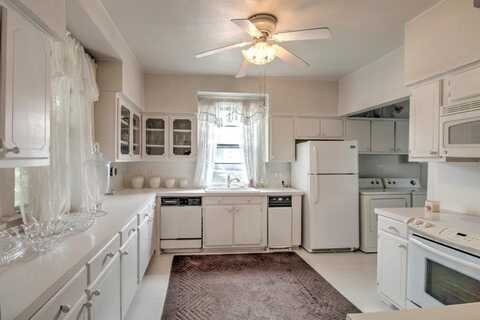 101 E Reed Street, Randolph, TX 75475