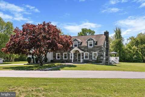 380 BISHOP HOLLOW ROAD, NEWTOWN SQUARE, PA 19073