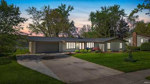 1112 Valley O Pines Parkway, Fort Wayne, IN 46845