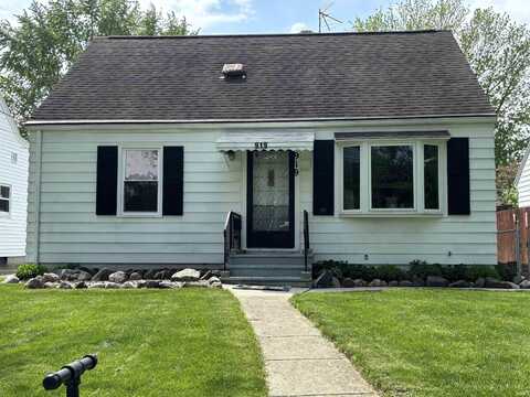919 KENSINGTON Boulevard, Fort Wayne, IN 46805