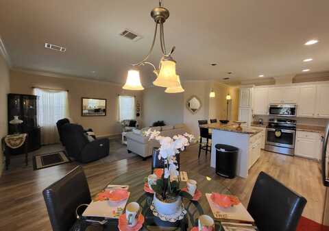 8301 Morgan Dr, Sarasota, FL 34238