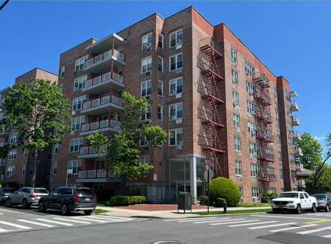 34-25 150 Pl, Flushing, NY 11354