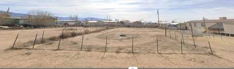 198 MESA ESTATES Road, Los Lunas, NM 87031