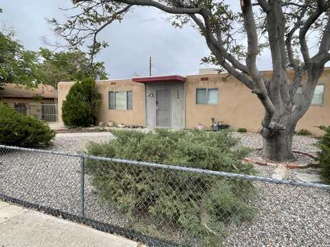 450 58TH Street NW, Albuquerque, NM 87105