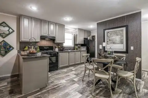 3617 N. Grand Ave E., Springfield, IL 62702