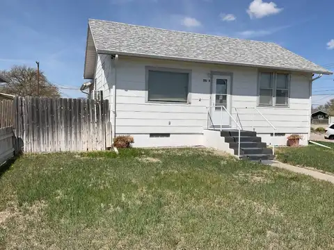 701 Q Street, Bridgeport, NE 69336