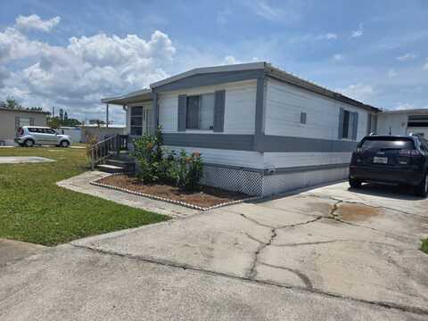 2920 Azalea Run Ln, Ruskin, FL 33570
