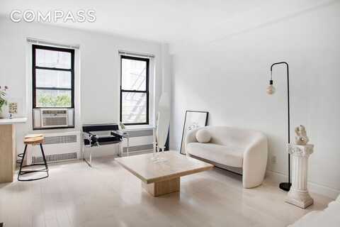 129 West 89th Street, New York, NY 10024