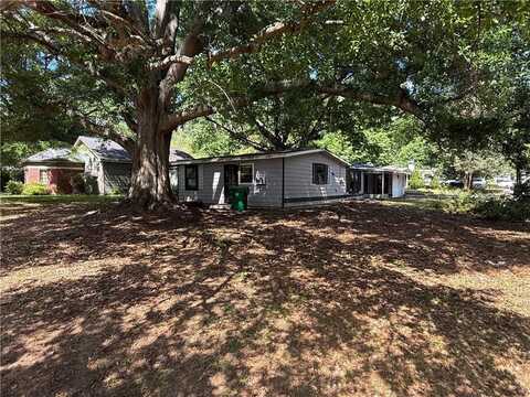 2135 Wells Drive SE, Smyrna, GA 30080