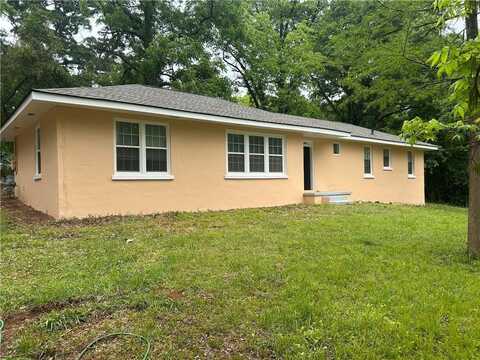 2076 Garden Circle, Decatur, GA 30032