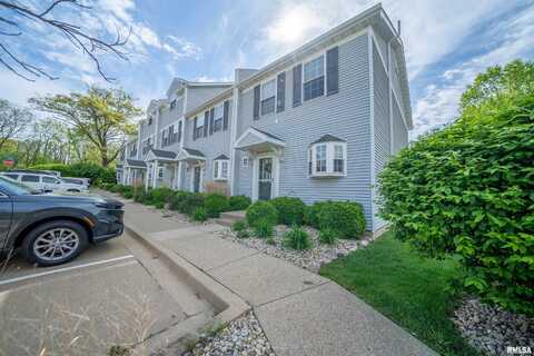 3314 W KING JAMES Road, Peoria, IL 61615