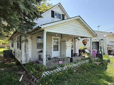 409 & 411 1ST Street, Matherville, IL 61263