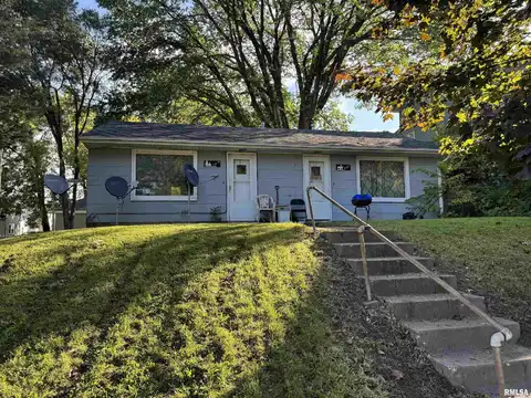 1319 17TH Street, Rock Island, IL 61201