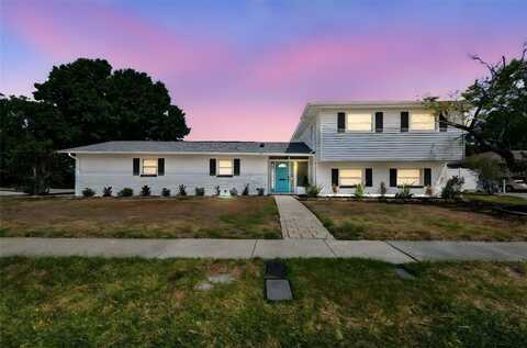 8413 LOPEZ DRIVE, TAMPA, FL 33615