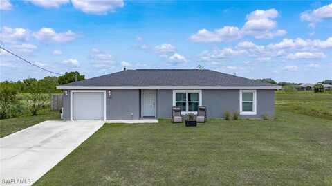 3086 E Briarwood Circle, Labelle, FL 33935