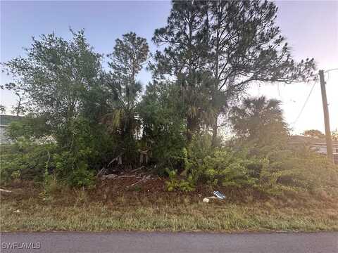 3108 40th Street W, Lehigh Acres, FL 33971