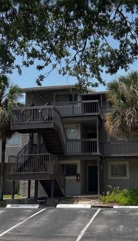 6336 NEWTOWN CIRCLE, TAMPA, FL 33615
