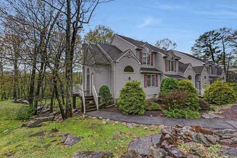 52 Laurelwoods Drive, Lake Harmony, PA 18624