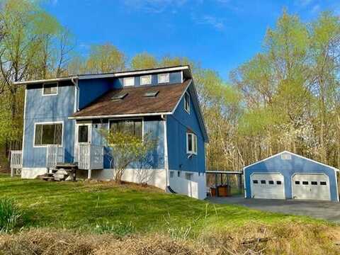 153 Squirrelwood Court, Effort, PA 18330