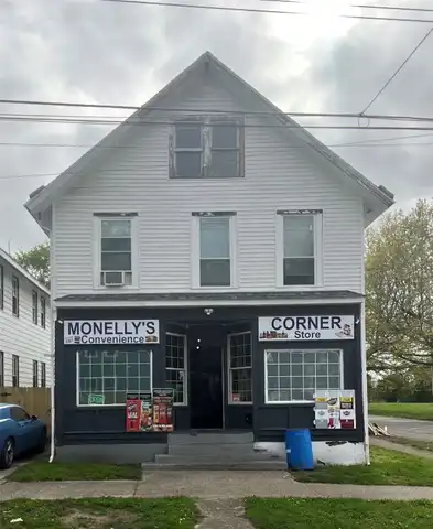 2202 WALLACE Street, Erie, PA 16509